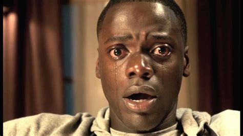 Get Out Review Jordan Peeles Horror Film Isnt Afraid To Throw Shade