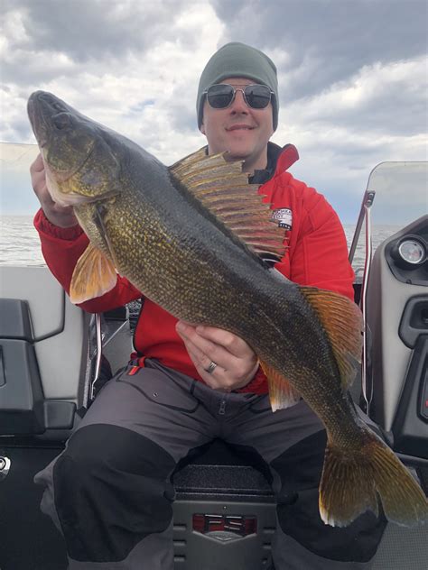 Green Bay Walleye Fishing May 5th Late Eyes Sport Fishing And Guide