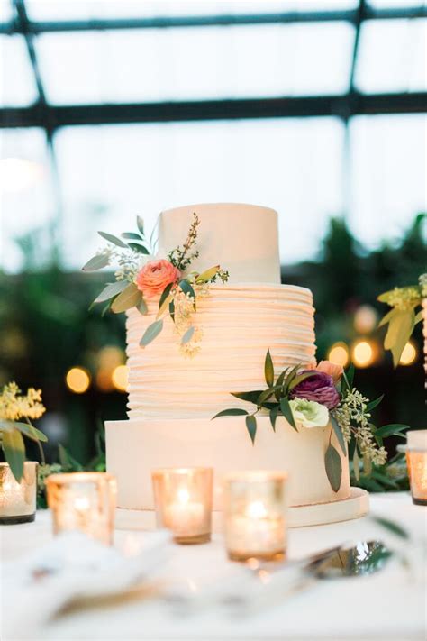 Sweet Heather Anne Wedding Cake