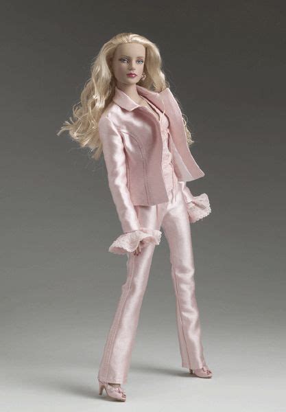 Just Divine Sydney 2005 Official Photo By Tonner Doll Company Стиль