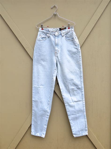 80s Vintage Sasson Light Wash High Waist Tapered Leg Jeans