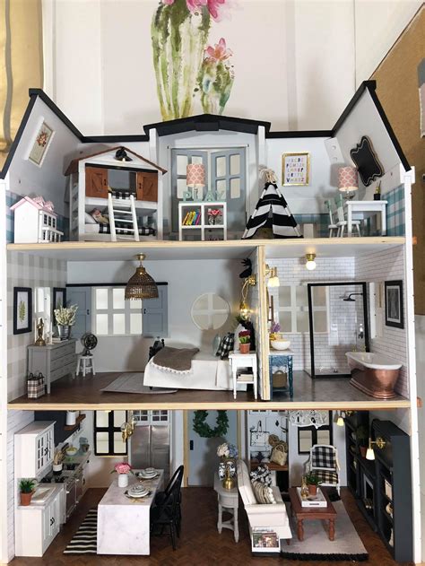 This Mom Made A Fixer Upper Dollhouse And Its A Flippin Masterpiece