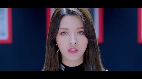 High heels was release as the lead single. CLC - Black Dress who's who - K-Pop Database / dbkpop.com