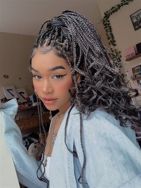 See more ideas about baddie hairstyles, baddie tips, natural hair styles. ⋆ ☽ kiara 𖤐 ⋆ on Twitter in 2020 | Hair styles, Baddie ...