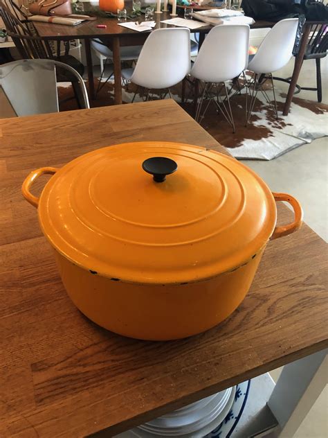 The scratch won't be a huge problem. Found a Le creuset dutch oven for free in the street! Can ...