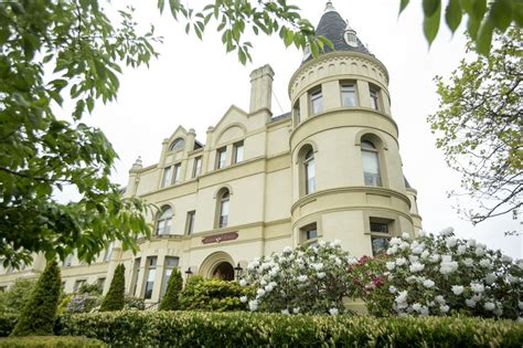 5 Historic Port Townsend Hotels — With These Rings