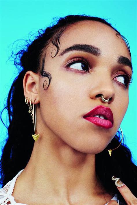 10 Times Fka Twigs Brought Baby Hair To The Next Level Bglh Marketplace