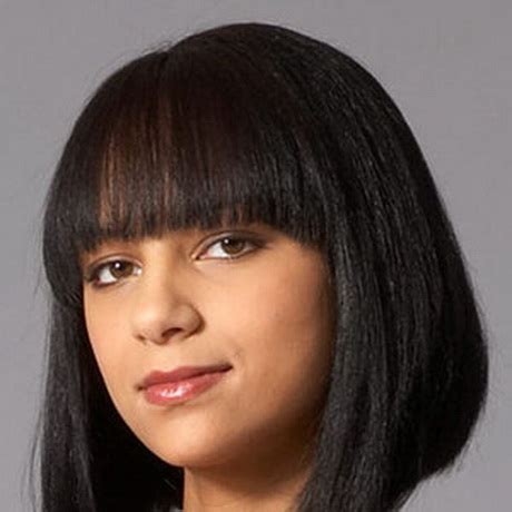 Chinese thick bob hairstyle image. Chinese bangs black hairstyle