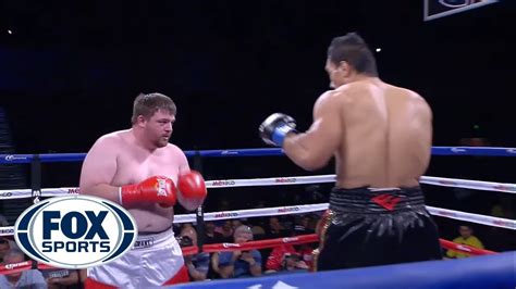 Giant Boxer Taishan Delivers Brutal Ko To Opponent Youtube