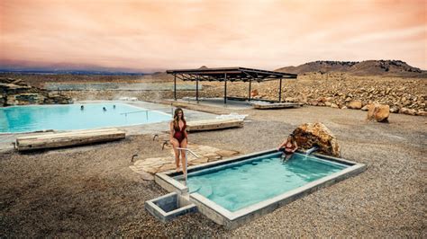 8 Relaxing Hot Spring Getaways To Book Right Now 5280