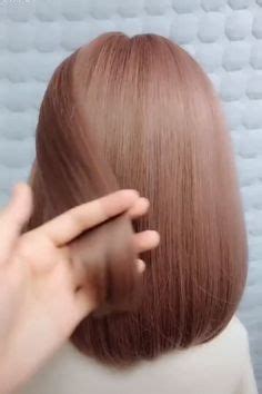 Bagi anda yang ingin mengkombinasikan gaya rambut ombre dengan rambut pendek, sebaiknya potong rambut sebahu lalu sesuaikan dengan rambut anda. 15 Best Gaya rambut pendek images in 2020 | Potongan ...