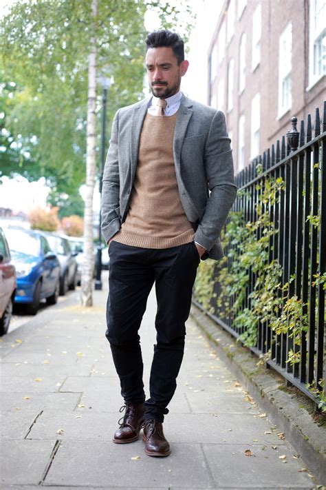 Smart casual practically shrouds itself in ambiguity. SMART CASUAL WORKWEAR FOR AUTUMN — MEN'S STYLE BLOG