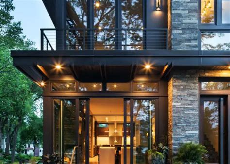 Contemporary And Modern Residence With Views Of Lake Calhoun