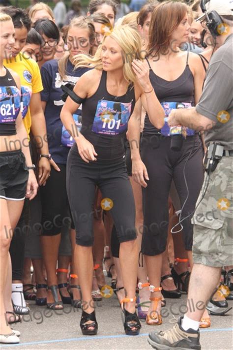 Photos And Pictures New York Ny 07 09 2008 Kelly Ripa Live With