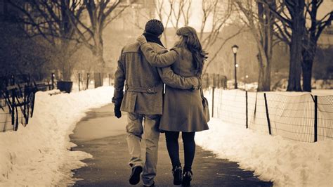 Romantic Couple Walk in Snowy Weather Wallpaper | HD Wallpapers