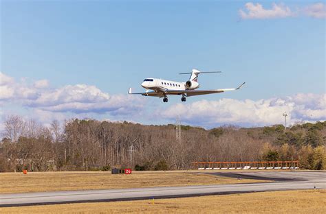 Nbaa Unveils New Guide On Reducing Runway Excursions Free Runway