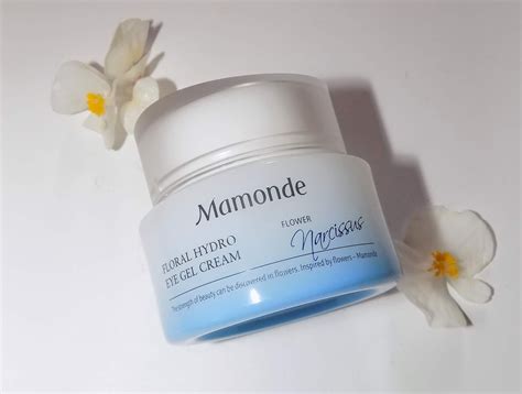 In the mamonde garden, we study the wisdom of nature in flowers and carefully extract active ingredients to. The Beauty Alchemist: Mamonde Floral Hydro Eye Gel Cream