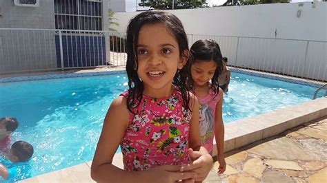 Desafio da piscina 🌊 😂 #irmã #desafio #brincadeira #piscina подробнее. Desafio da Piscina - YouTube