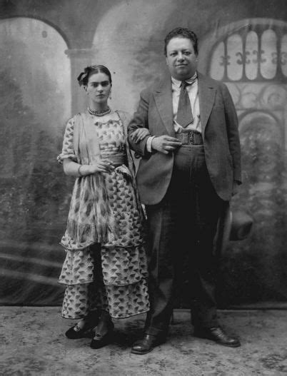 Frida Kahlo And Diego Rivera On Their Wedding Day In 1929