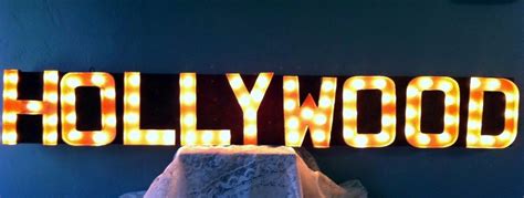 Hollywood Vintage Light Sign Diy Maybe On Float Diy Homecoming