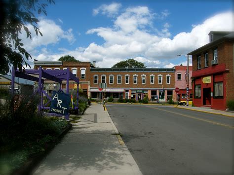 Yellow Springs, Ohio Dayton St. Going here next weekend with the best