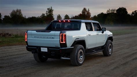 2022 Gmc Hummer Ev Sut Review Pricing And Specs Ph
