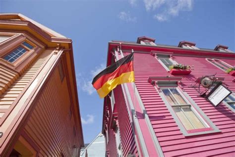 Lunenburg bölgesine ucuz uçak bileti i̇çin yer ayırtın: Lunenburg Altstadt - Faszination Kanada