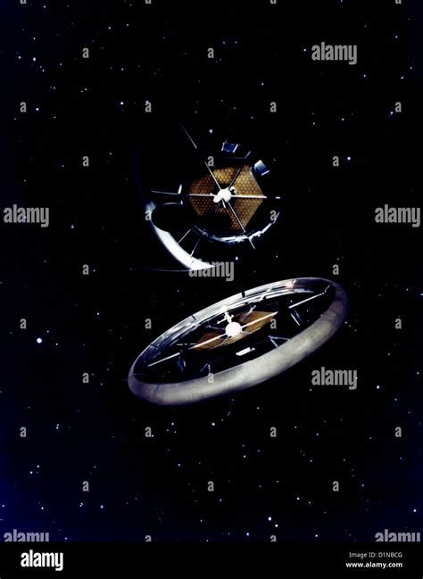 Space Colony Art From The 1970s Toroidal Colonies Stock Photo Alamy