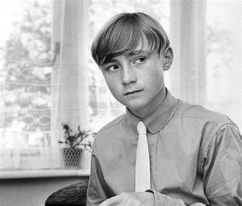 Phil collins, young serbs (siniša), 2001, lightjet print reverse mounted on diasec, 74 x 92 x 3 cm, collection irish museum of modern art, heritage gift, 2018, 2018. Phil Collins Young Photos - Phil Collins Daughter Lily ...