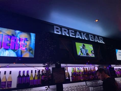 Break Bar 138 Photos And 123 Reviews 458 9th Ave New York New York