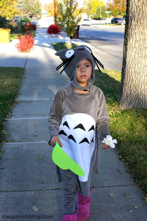 We would like to show you a description here but the site won't allow us. How to Make a Totoro Costume - Rae Gun Ramblings