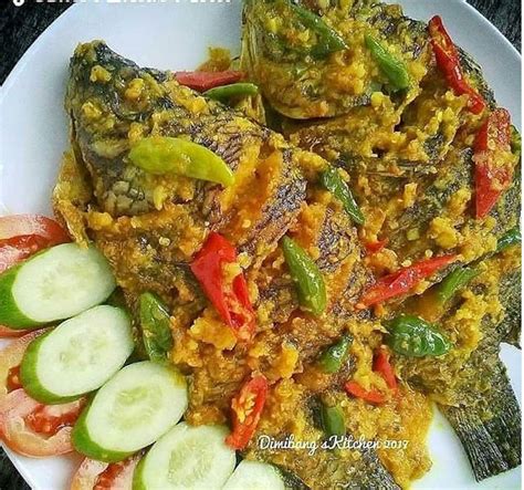 Santap untuk sarapan maupun makan siang. Resep Masakan Ikan Kembung Pesmol - Masak Memasak
