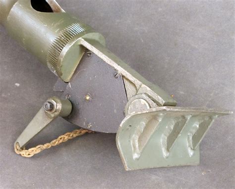 Original British Wwii Era 2 Inch Mortar Set With Transit Chest Inert