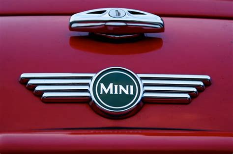 Mini Cooper Logo Design History And Evolution