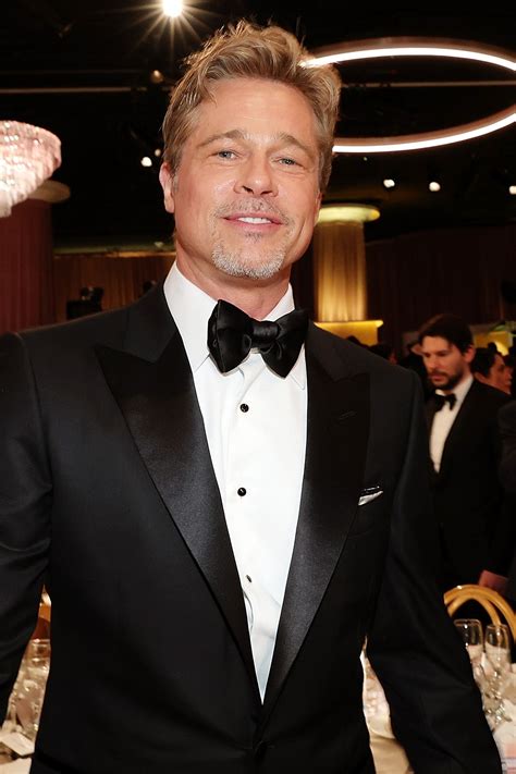 Brad Pitt estrena nuevo corte de cabello en los Golden Globes 2023 | Vogue