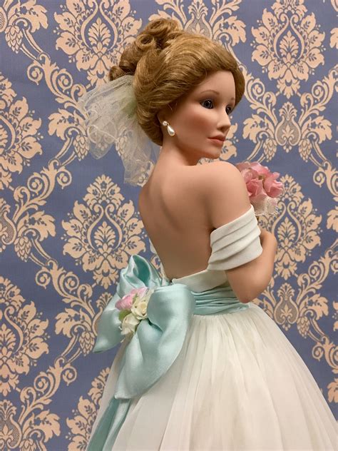 Summer Dream Porcelain Bride Doll By Sandra Bilotto For The Ashton Drake