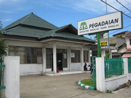 Pengelola wisata telaga ngebel juga menyediakan beberapa wahana air. Apakah Kantor Pegadaian Buka Hari Minggu? - CARAGADAI.COM 2019