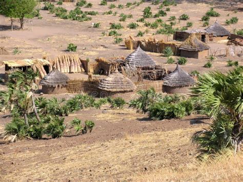 Village Traditionnel Dans Les Montagnes De Nuba Afrique Image Stock