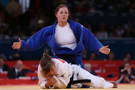 Februar 1990 in szolnok) ist eine ungarische judoka. Corina Caprioriu and Hedvig Karakas Photos Photos - Zimbio