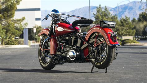 The most common 1947 knucklehead material is ceramic. 1941 Harley-Davidson EL Knucklehead | S124 | Las Vegas ...