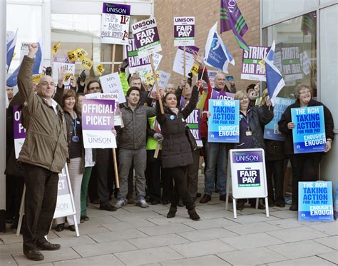 Hundreds Of Thousands Of Nhs Workers Take Strike Action Workers