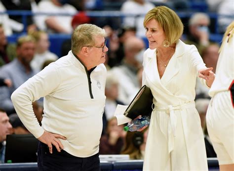 Uconn Womens Basketball To Hire Additional Coach