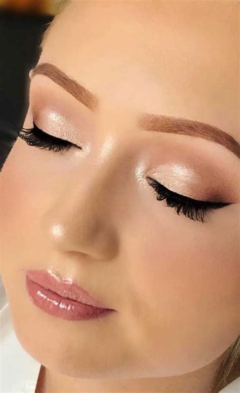 51 Stunning Bridal Makeup Looks For Any Wedding Theme Page 17