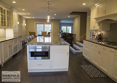 I'm glad i took the time to sit down with mariah on this smaller job as she was able to give us a few ideas that. This Showplace kitchen was designed by Mariah from our Nashua, NH showroom, in collaboration ...