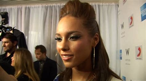 Alicia Keys Interview From The Uk Album Launch Youtube