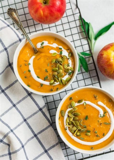 Roasted butternut squash soup is flavorful and easy to make. Crockpot Butternut Squash Soup. A healthy, easy dinner recipe made with squa… | Butternut squash ...