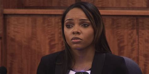 Aaron Hernandez S Fiancee Responds To Sexuality Claims Shown In Netflix