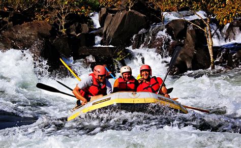 Experience A Whole New Level Of Adrenaline Rush With Dandeli Rafting
