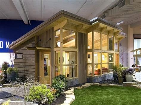 First, what is a tract home builder you might ask? Small Green Homes Prefab Houses Affordable Green Modular ...