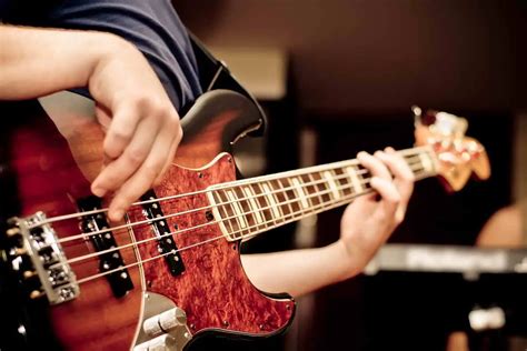 The Top 12 Easy Bass Songs For The Beginners